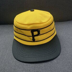 Vintage Pittsburgh Pirates Snapback Sports Specialties Hat Yellow Pillbox